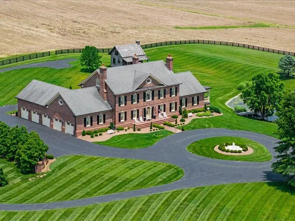 5045 Van Meter Rd, Winchester, KY 40391