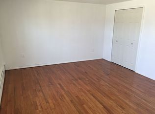 9 W Prospect Ave, Middletown, NY 10940