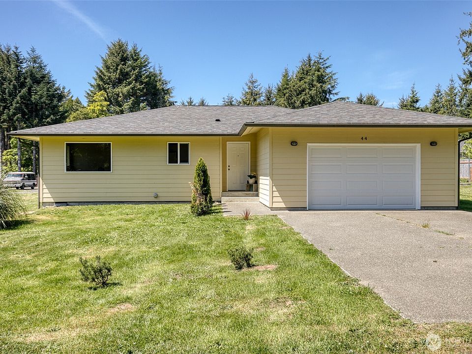 1st image of 44 Hale Avenue