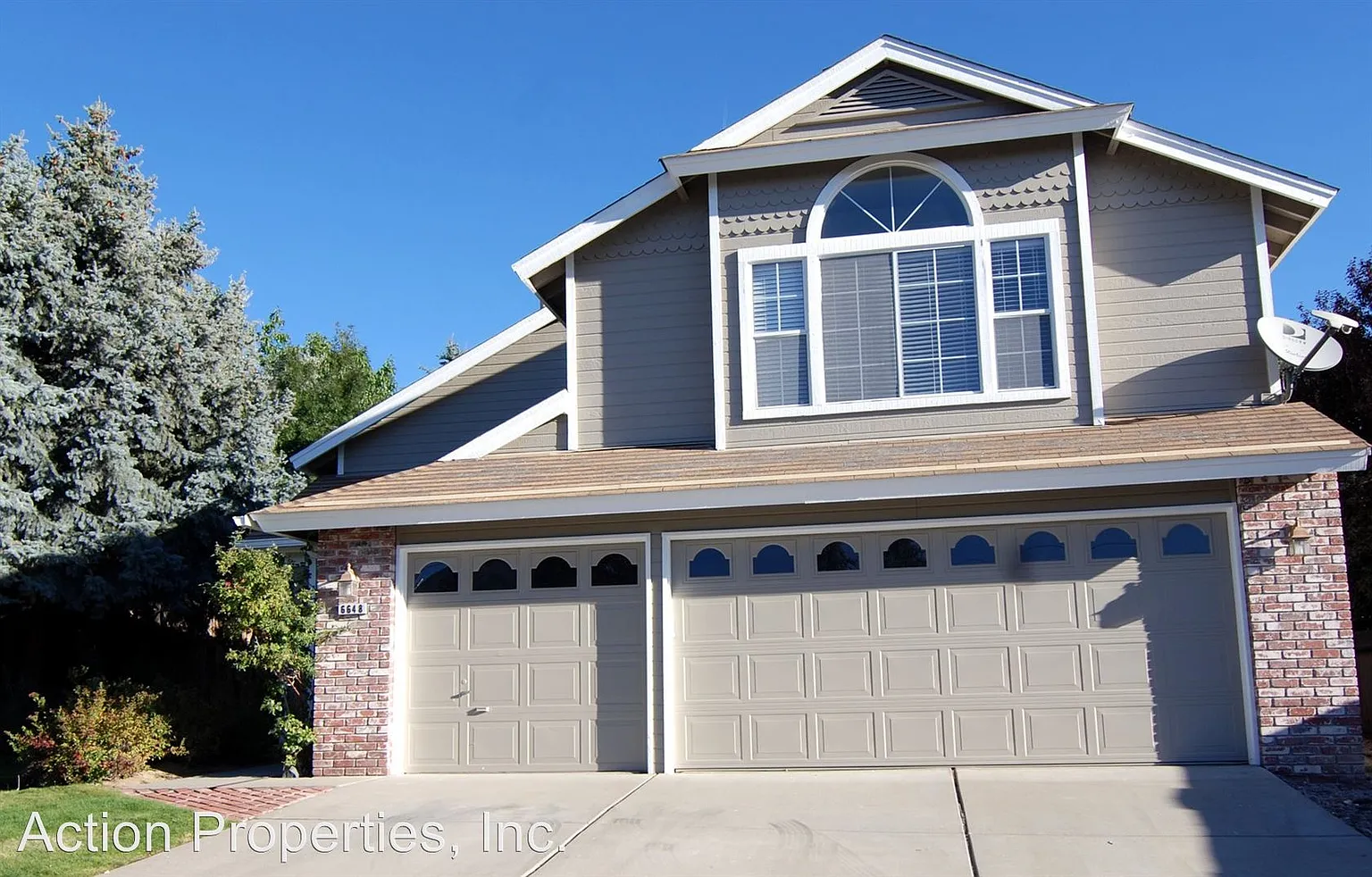 6648 Valley Wood Dr photo 1