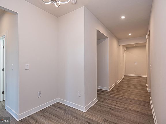 5th image of 36147 Crevan Dr