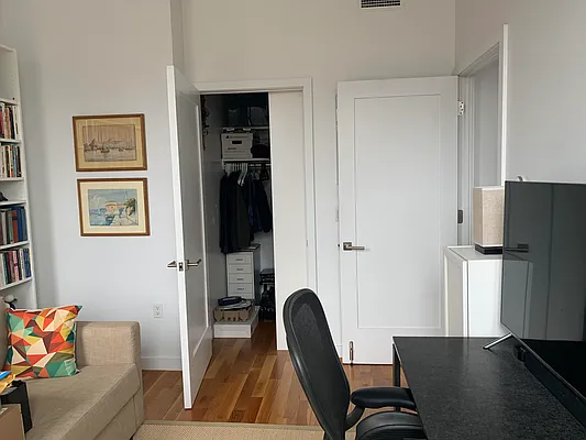 Rented by MLB ESTATES LLC | media 49