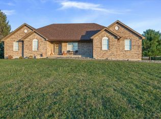 596 Harbor Dr, Lebanon, OH 45036
