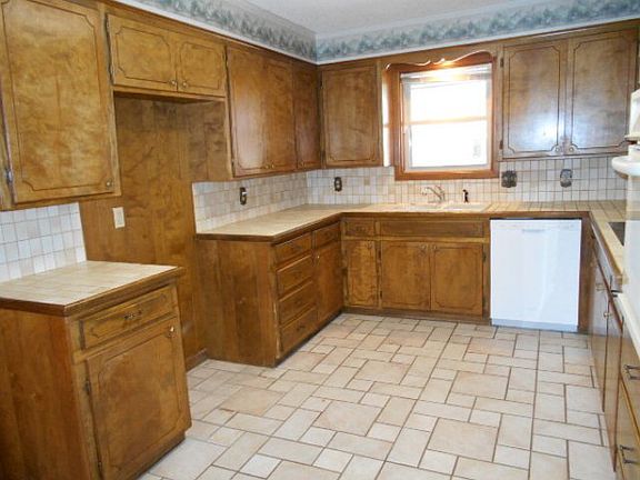 5th image of 4503 Garwood Ave