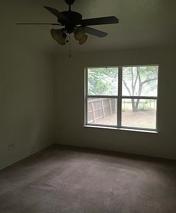 4th image of 3653 Jenny Slipper Dr #D