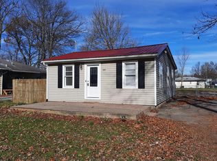 3811 Susan Ln, Louisville, KY 40229