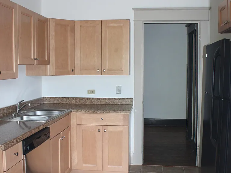 2808 Madison Rd — Photo 15