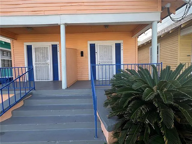 2514 Saint Anthony St — Photo 1