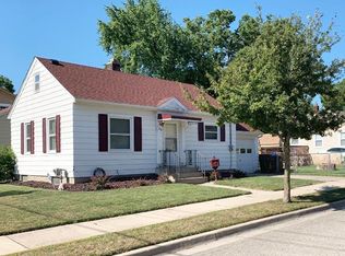 801 Lenore Ave, Lansing, MI 48910