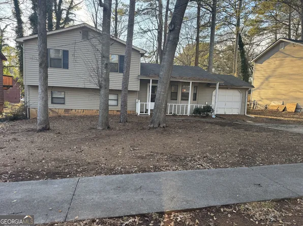 5451 Zachary Dr, Stone Mountain, GA 30083