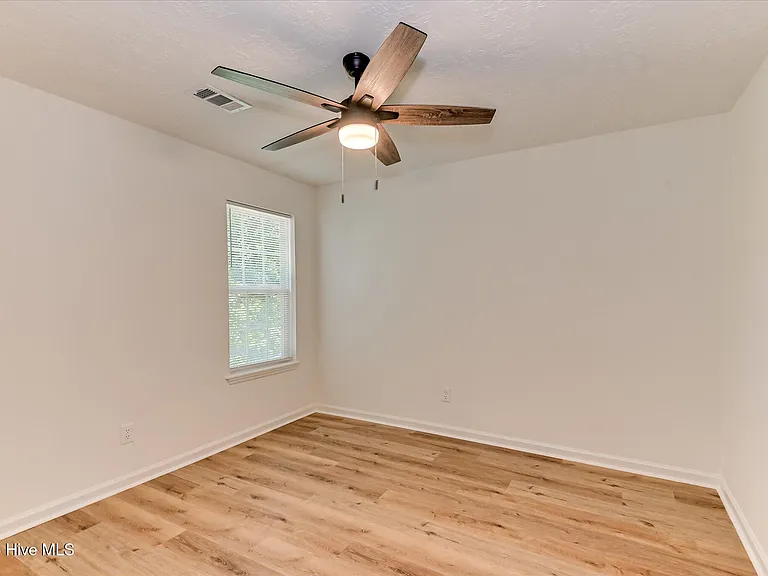 4688 Perry Mill Cir — Photo 29