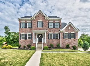 410 Hidden Meadow Dr, Cranberry Twp, PA 16066