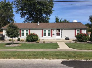 570 W Phillips St, Freeburg, IL 62243