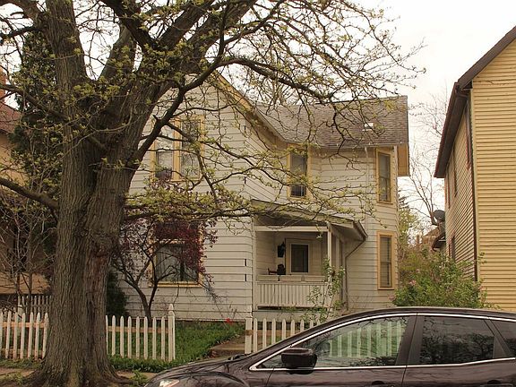 4th image of 65 E Duncan St
