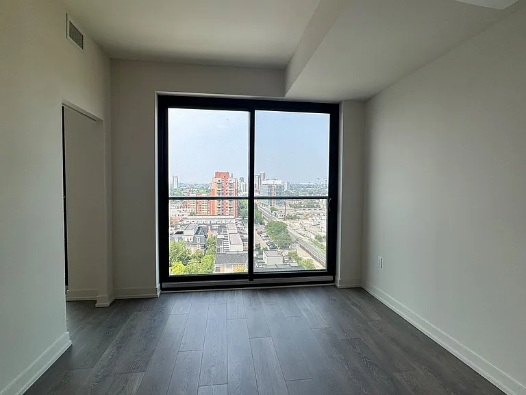 181 Sterling Rd #1212 — Photo 9