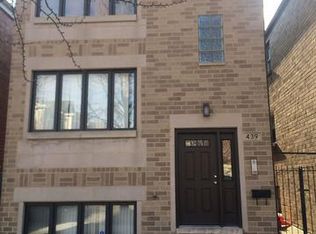 439 W 37th St, Chicago, IL 60609