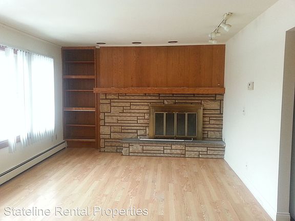 3rd image of 415 Oakland Ave APT 4