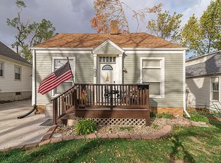252 12th St NW, Cedar Rapids, IA 52405