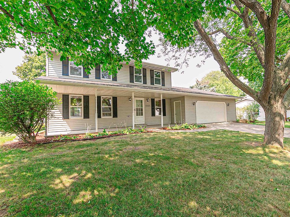 1st image of 1223 Lynrose Ln