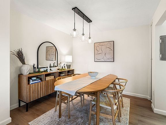 4th image of 5 Woodsum Dr APT 12