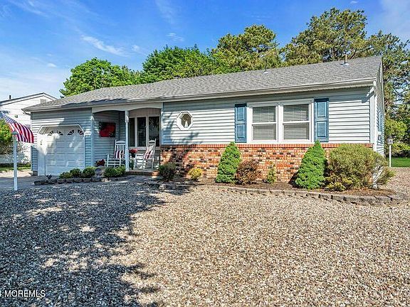 2nd image of 25 Whitaker Drive
