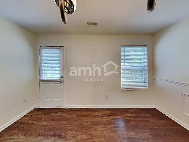 15634 Lakepoint Forest Dr — Photo 6