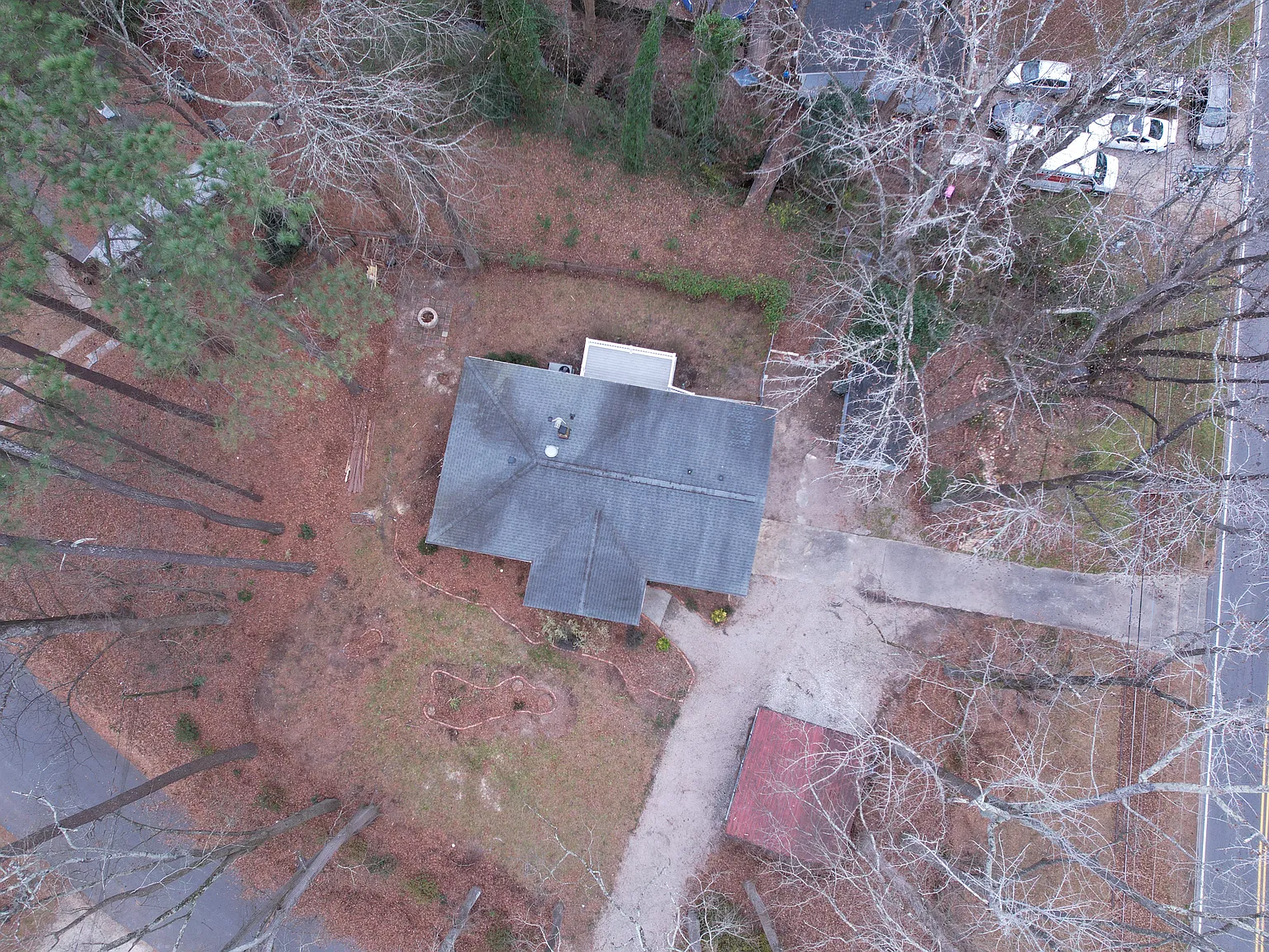 1300 Kelly Rd — Photo 3
