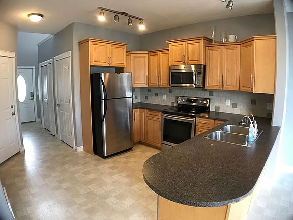 2nd image of 411 Williams Dr #27