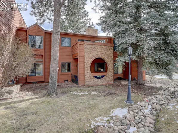 4751 Daybreak Cir, Colorado Springs, CO 80917