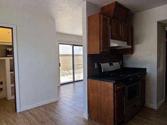 4th image of 303 Villa Canto St