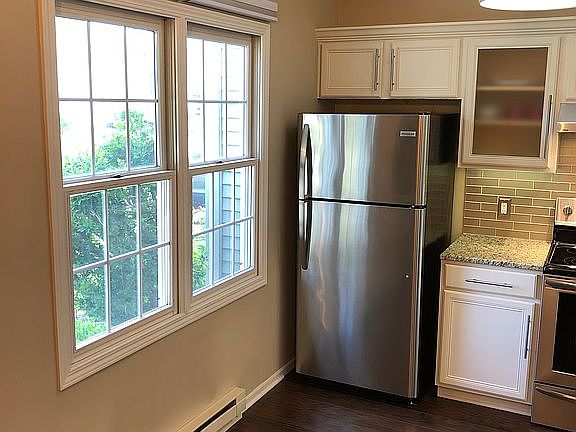 3rd image of 650 Sturbridge Dr Unit 30