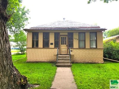 125 N Yale St, Vermillion, SD, 57069