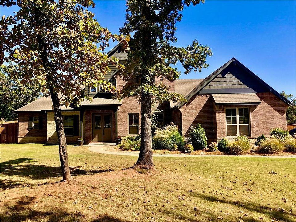 1st image of 15600 Arbor Meadows Ln