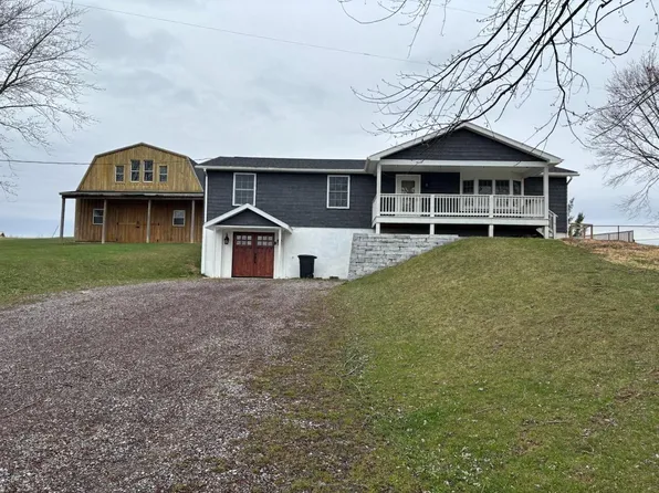 865 Kyle Run Rd, Falls Creek, PA 15840