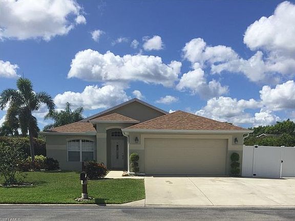 2nd image of 15578 Beachcomber Ave