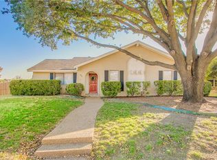 400 Middle Cove Dr, Plano, TX 75023