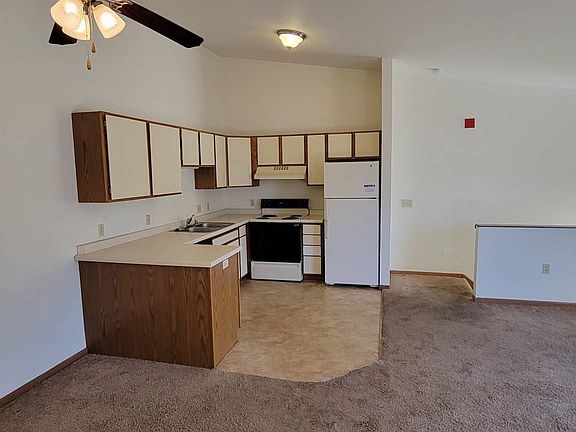 2nd image of 242 W 4th St Unit 7