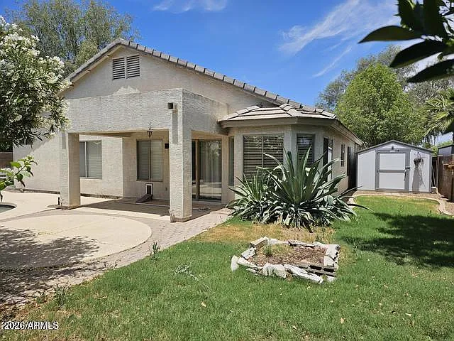 3325 E Ford Ave — Photo 9