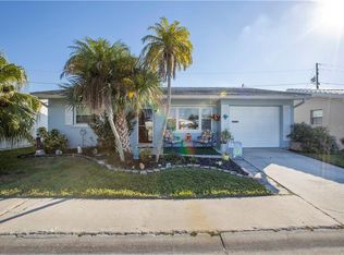 5330 Springwood Blvd, Pinellas Park, FL 33782