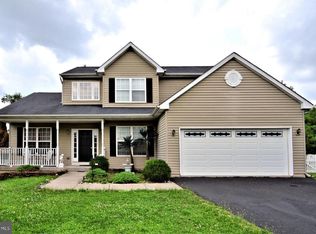 312 Hawthorne Ave, Gilbertsville, PA 19525