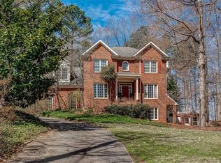 130 Red Oak Close, Alpharetta, GA 30004