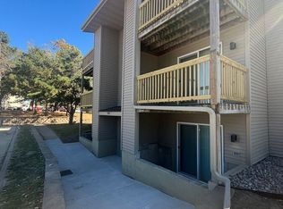 913 Day St APT 4, Des Moines, IA 50314
