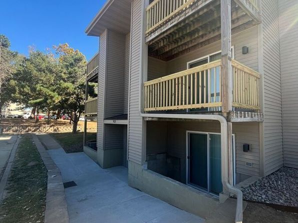 913 Day St APT 4