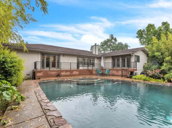 8484 Oakwind Ct, Orangevale, CA 95662