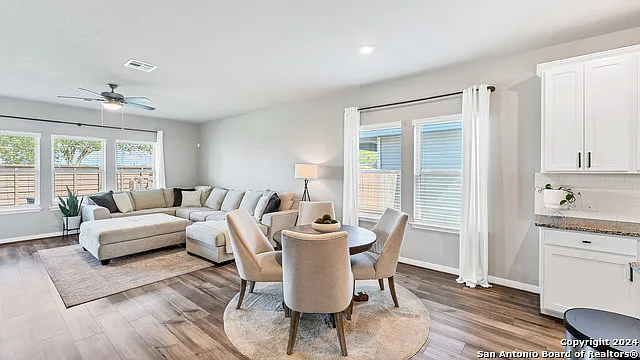 731 Myrtle Path — Photo 11