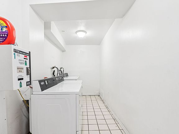 3rd image of 4537 Osage Ave #3