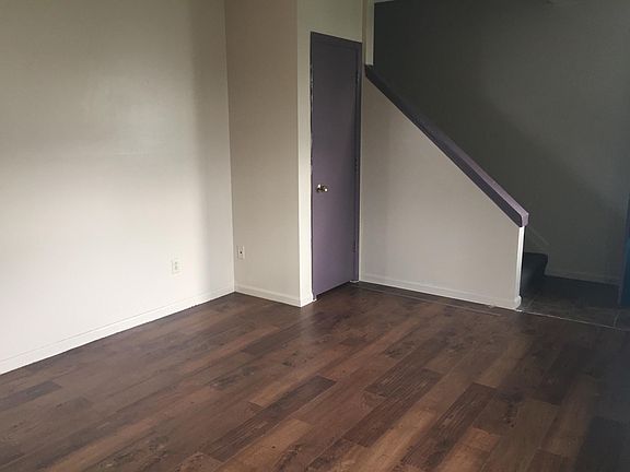 2nd image of 3997 S Schenley Ave