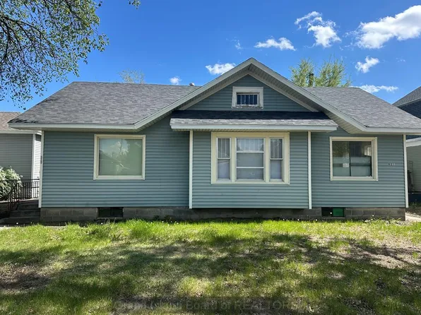 819-821 W 5th St, Grand Island, NE 68801