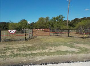 5315 Old Colony Line Rd, Lockhart, TX 78644