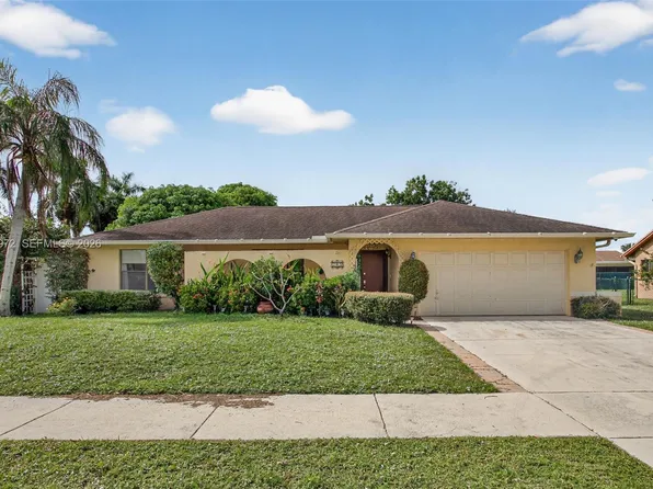 701 NW 41st Ter, Deerfield Beach, FL 33442